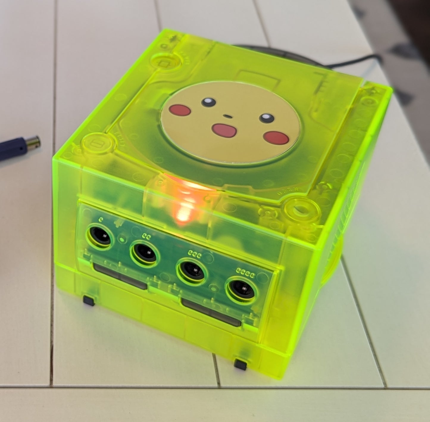 Surprised Pikachu - Custom HDMI Gamecube